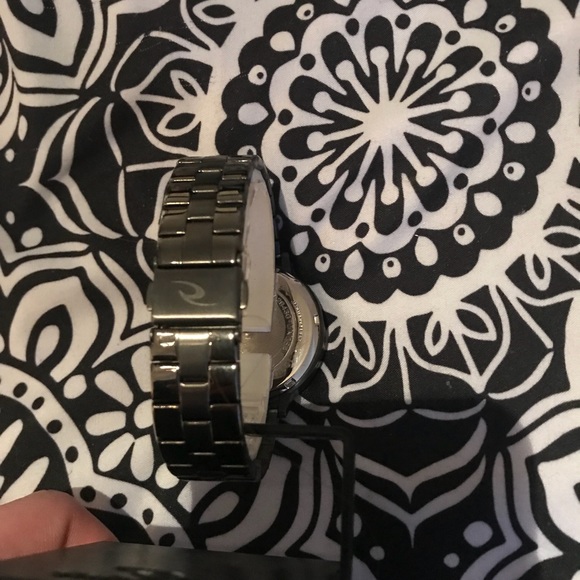 Rip Curl Watch - Picture 3 of 3